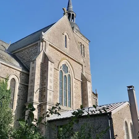 Familiale Paisible Pres De Lassay-les-chateaux, Randonnees Et Charme Historique. - Fr-1-600-228